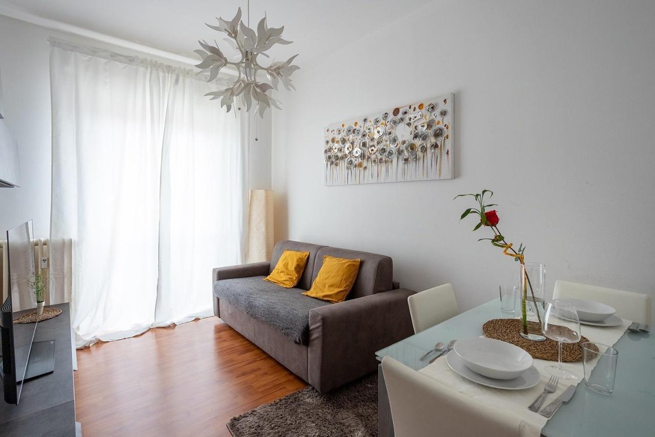 Suite 17 Monza Centro,Milano Centro,Netflix Exterior foto
