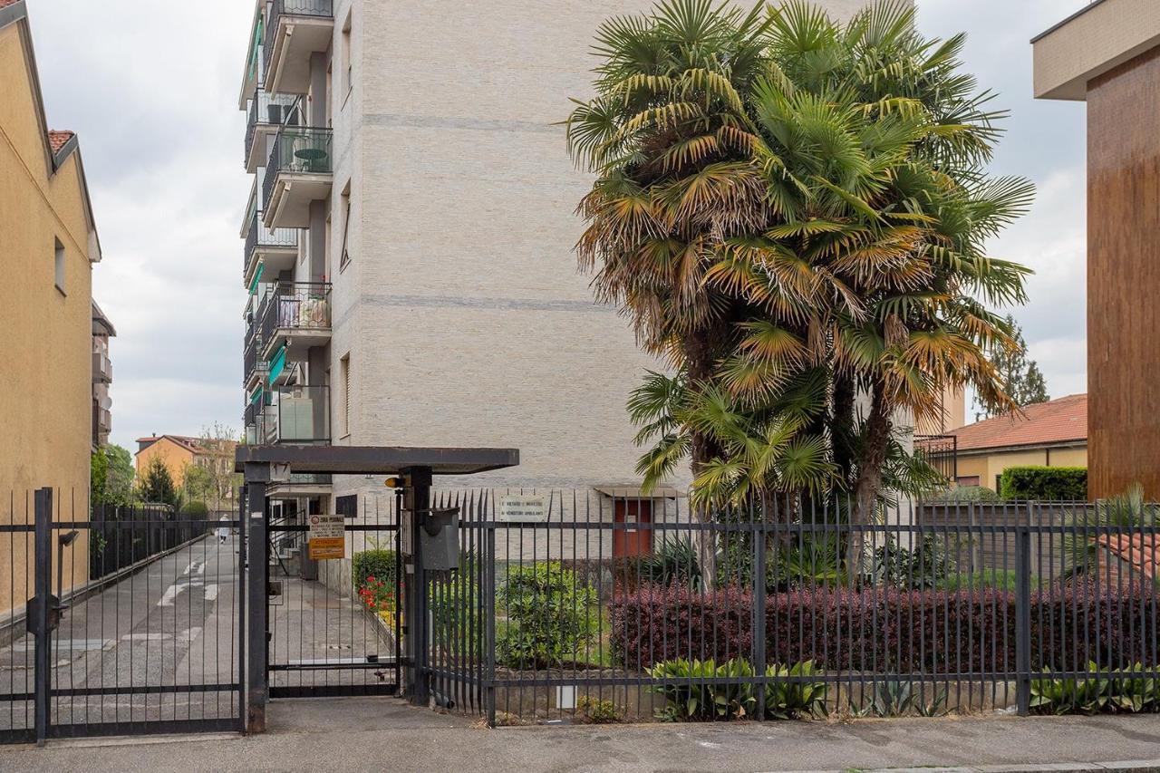 Suite 17 Monza Centro,Milano Centro,Netflix Exterior foto
